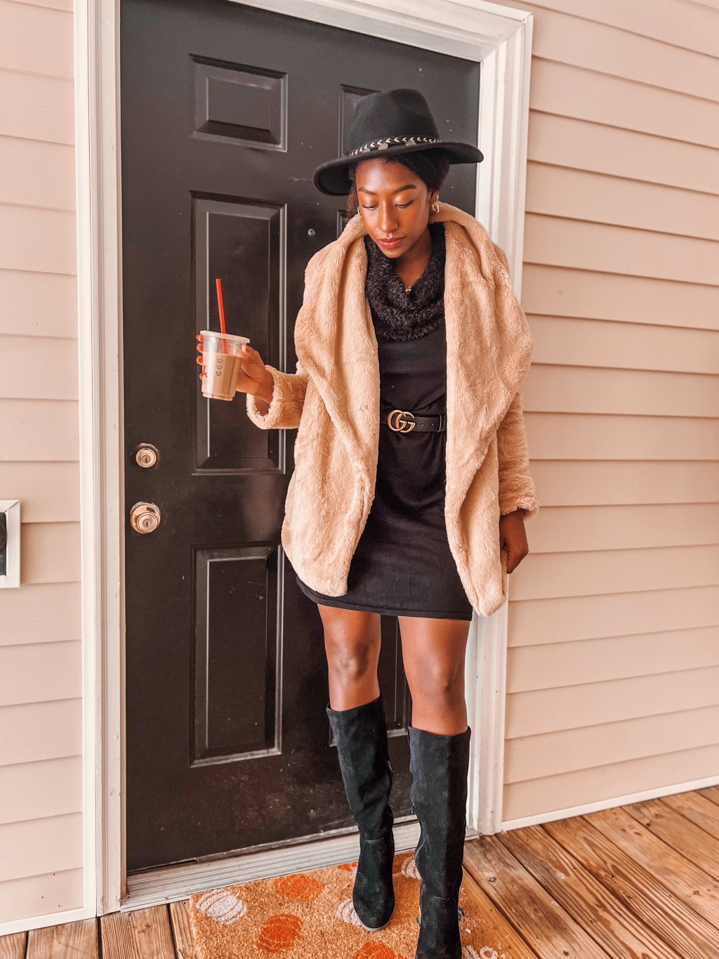 Fur faux coat&nbsp;outfit